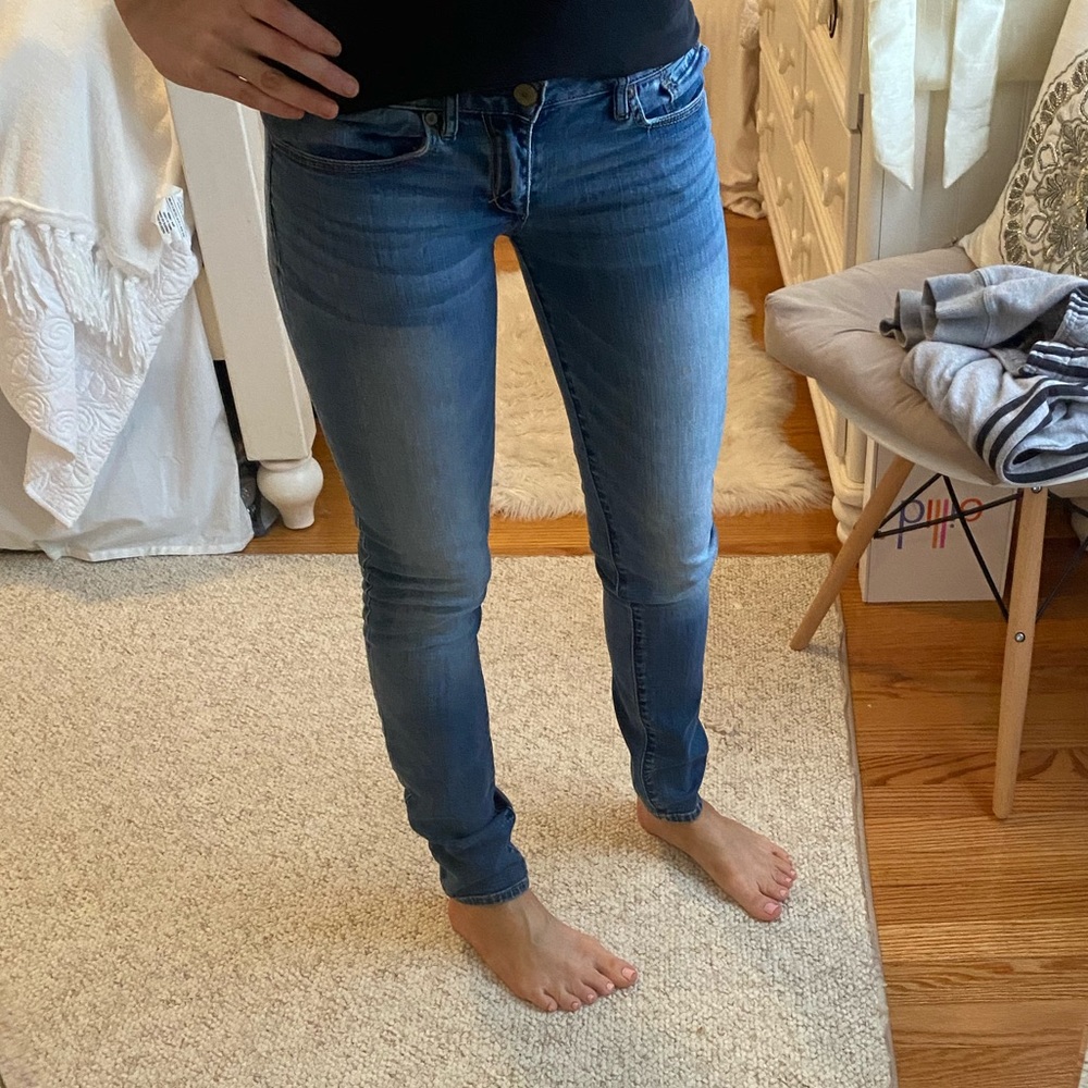Abercrombie and Fitch Jeans Size 2 / 26